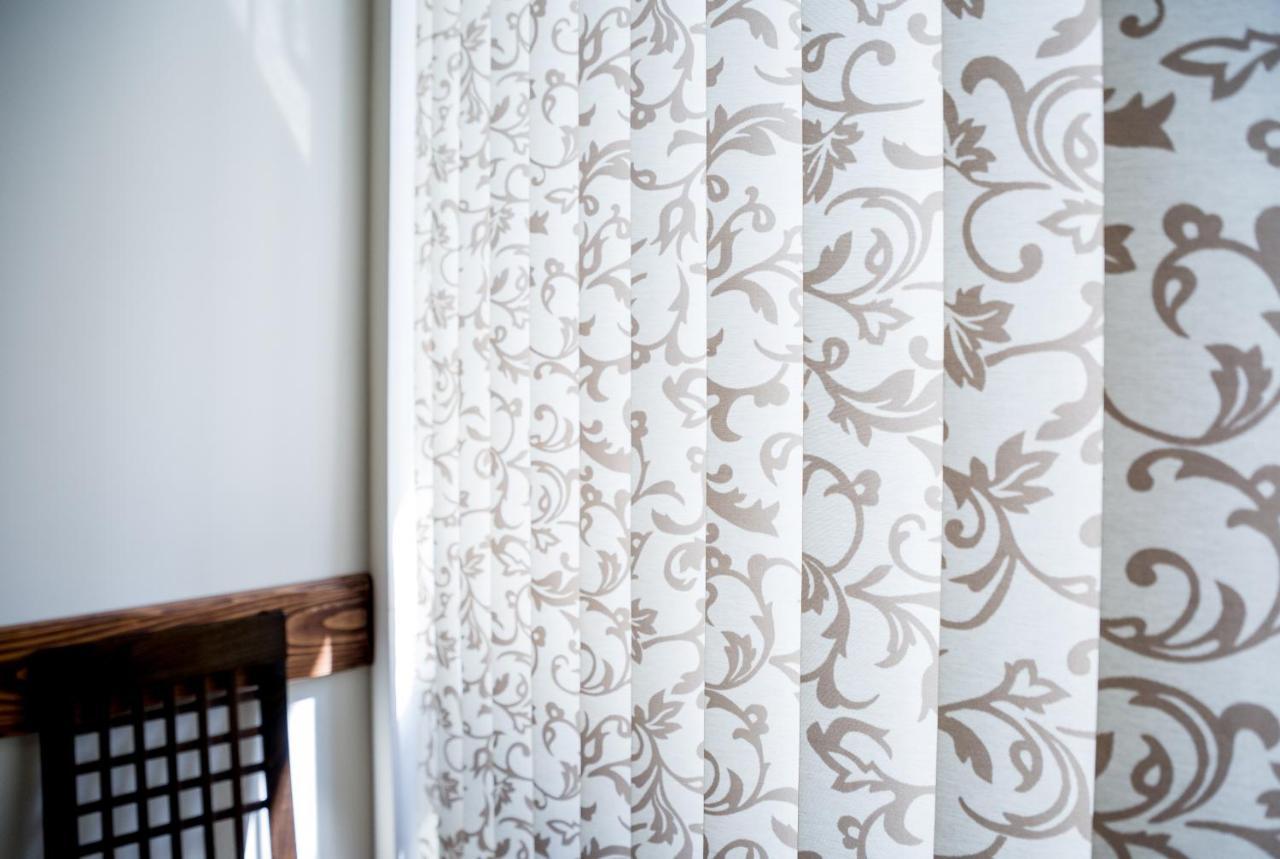 Apartment On Valova Street リヴィウ エクステリア 写真