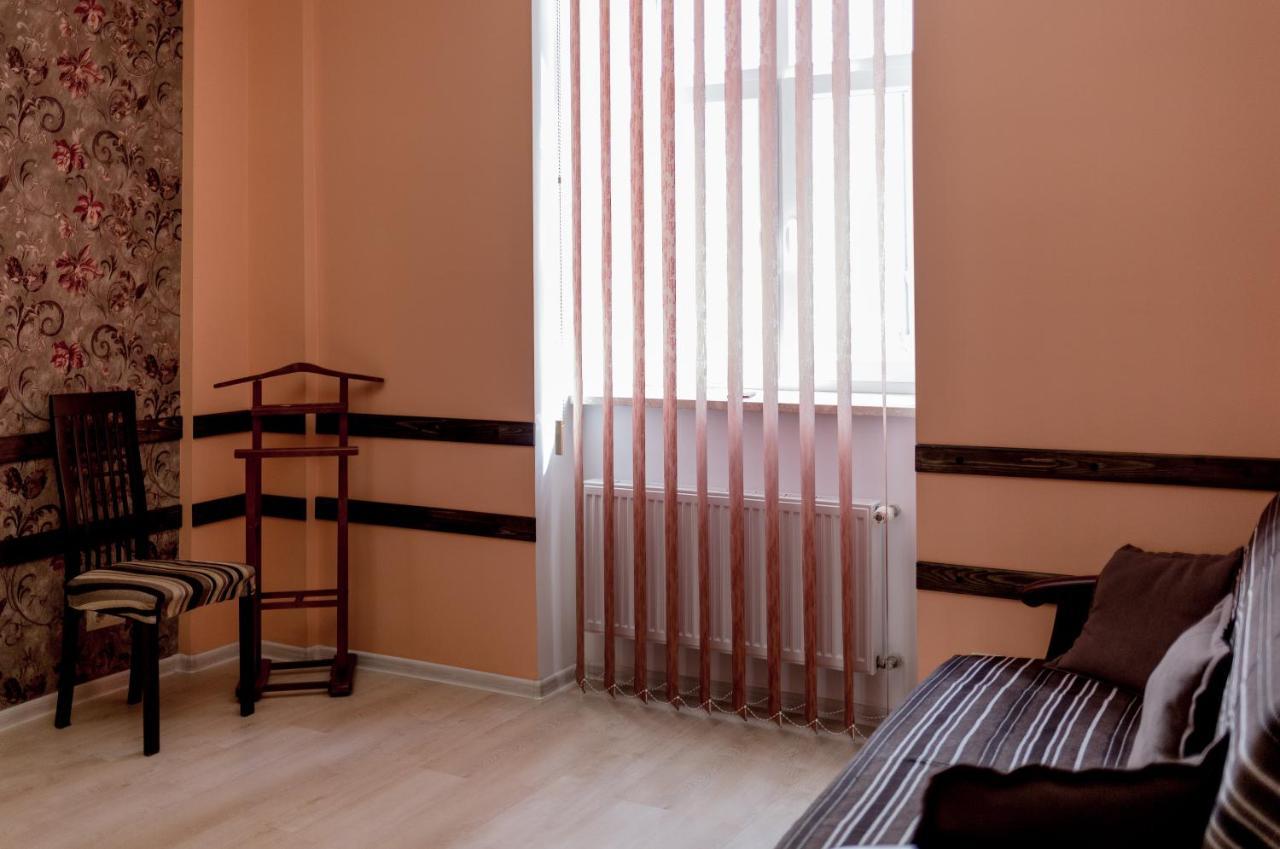 Apartment On Valova Street リヴィウ エクステリア 写真